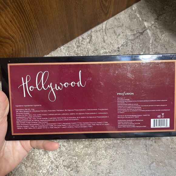 HollyWood Pro fusion Eyeshadow Palette New 24 Colors Profusion - Picture 6 of 6